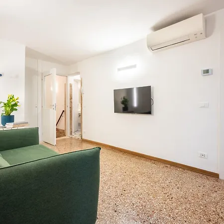 Апартаменты Atoliving Greci *